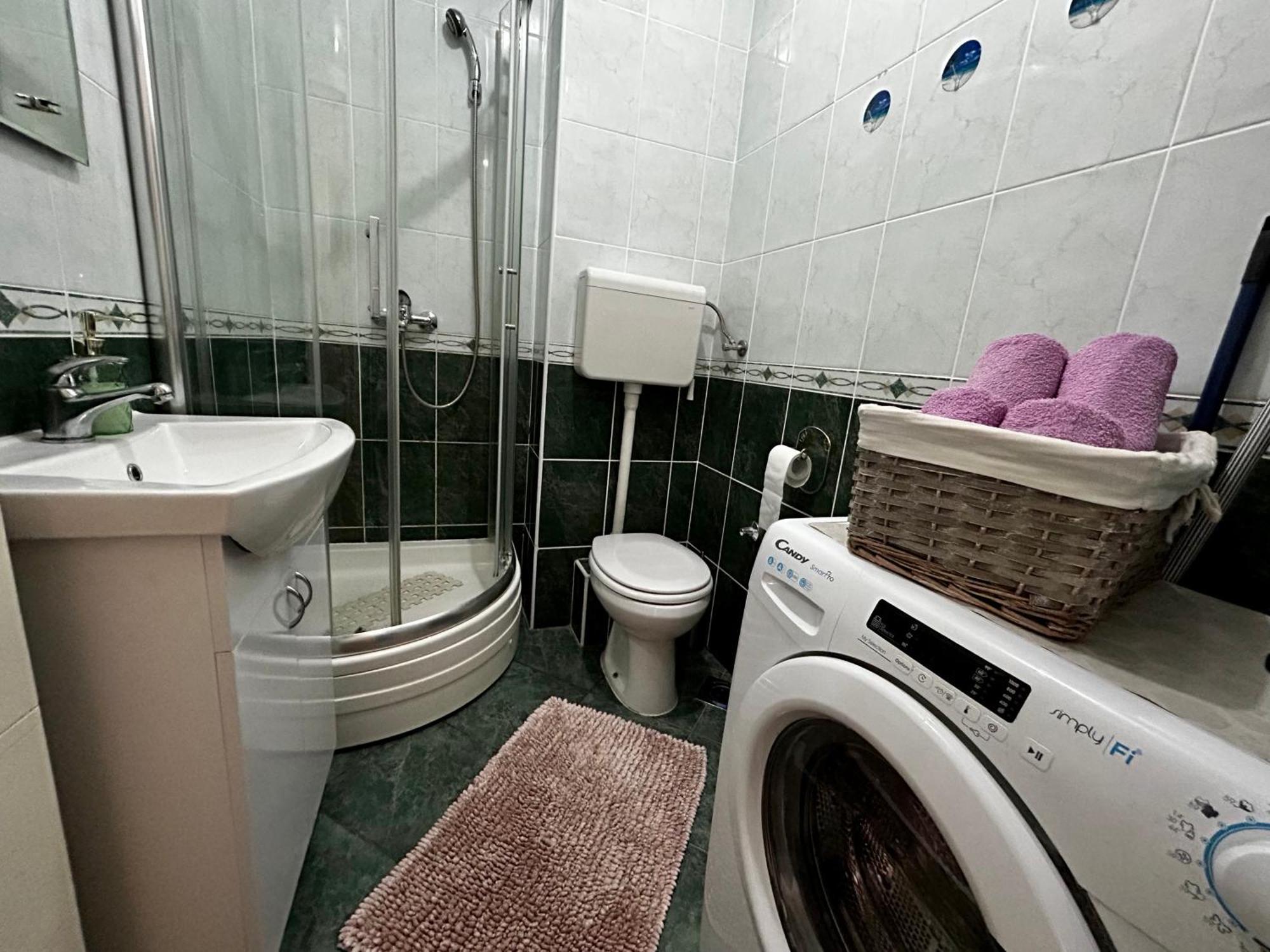 Mina Penthouse Apartamento Novi Sad Exterior foto